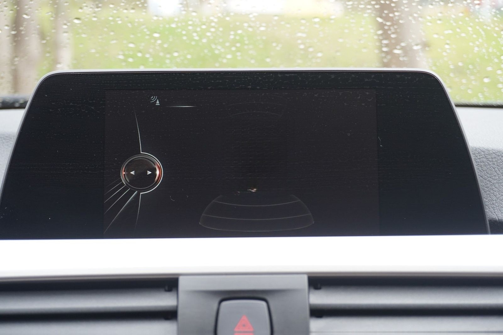 BMW 318i Touring Aut. LED Head-Up Navi Sitzheizung foto 23