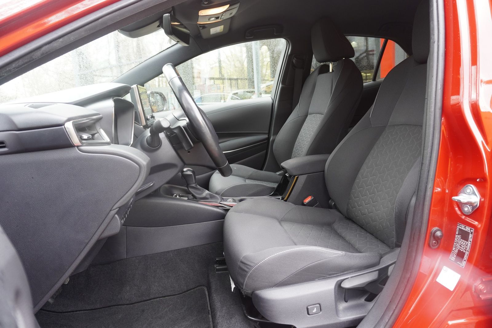 Toyota Corolla 2.0 Hybrid Club LED Navi Kamera PDC DAB foto 11