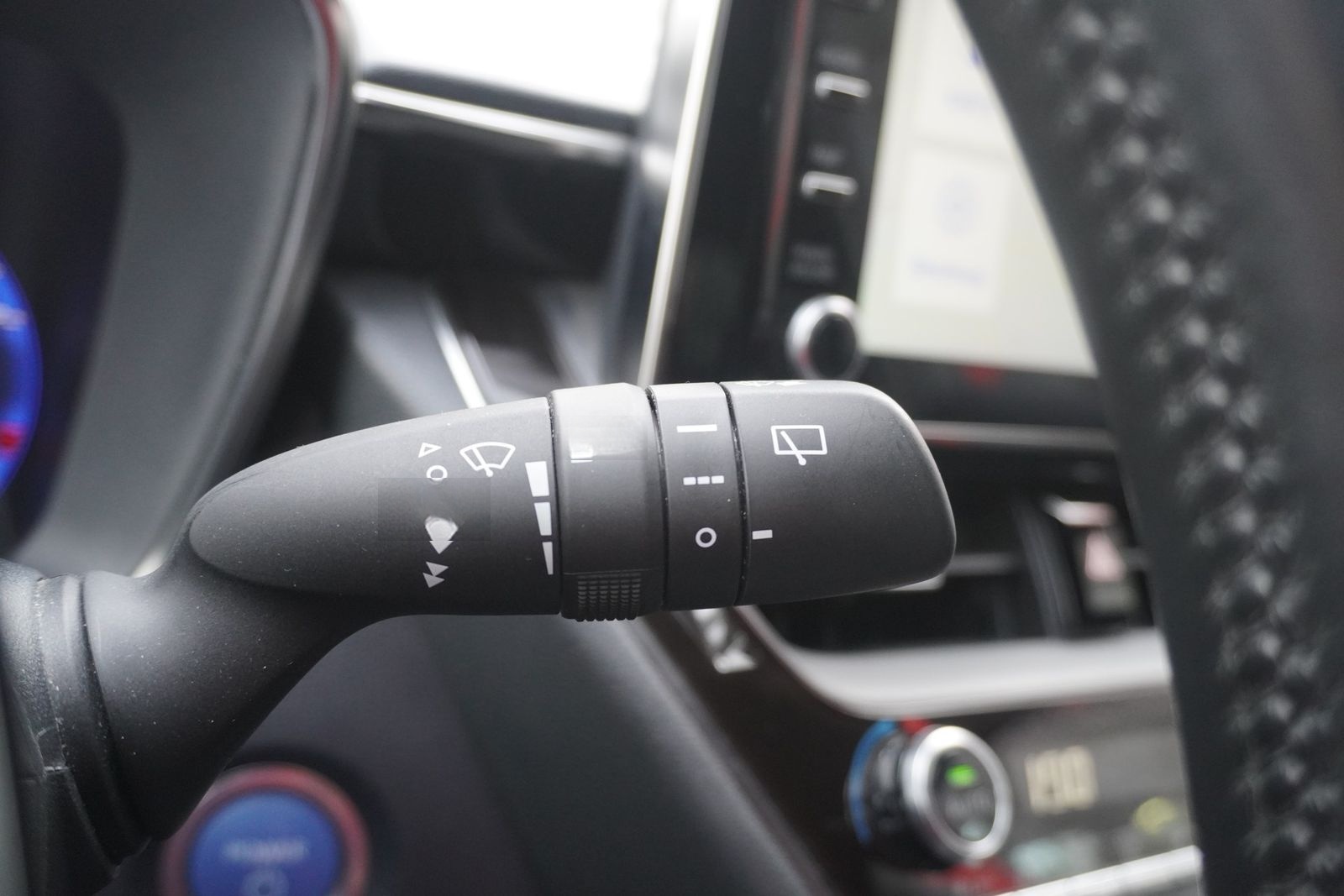 Toyota Corolla 2.0 Hybrid Club LED Navi Kamera PDC DAB foto 21