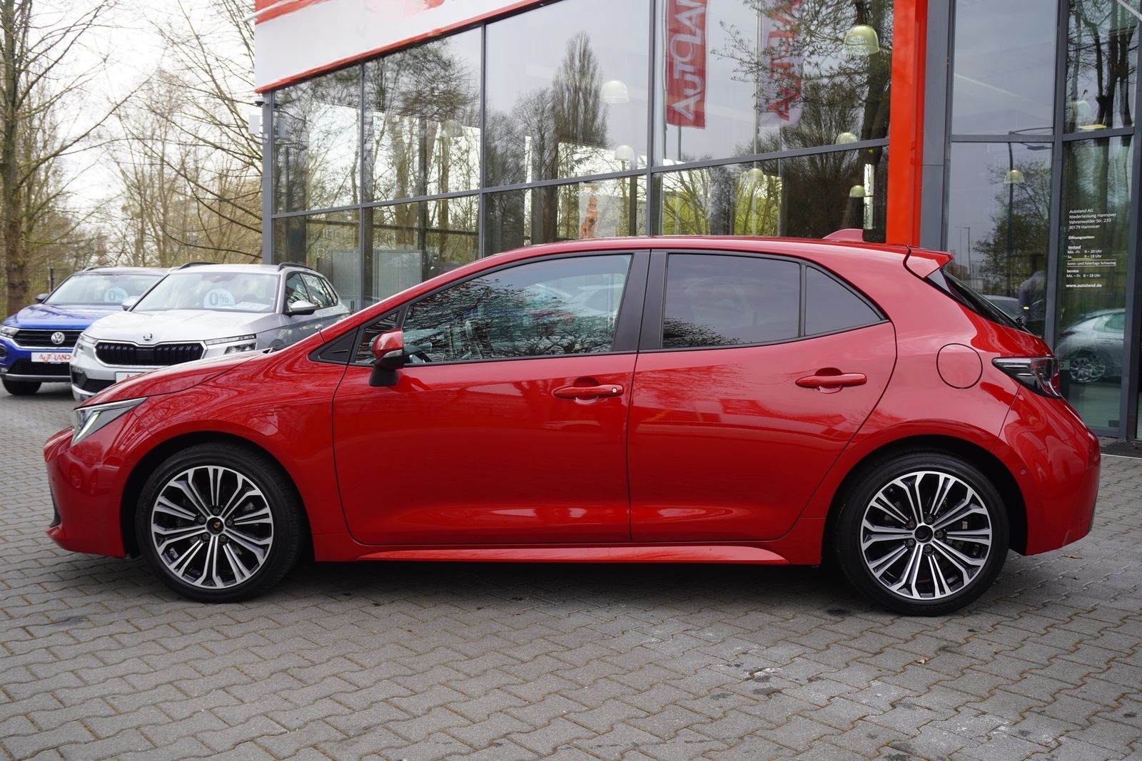 Toyota Corolla 2.0 Hybrid Club LED Navi Kamera PDC DAB foto 9