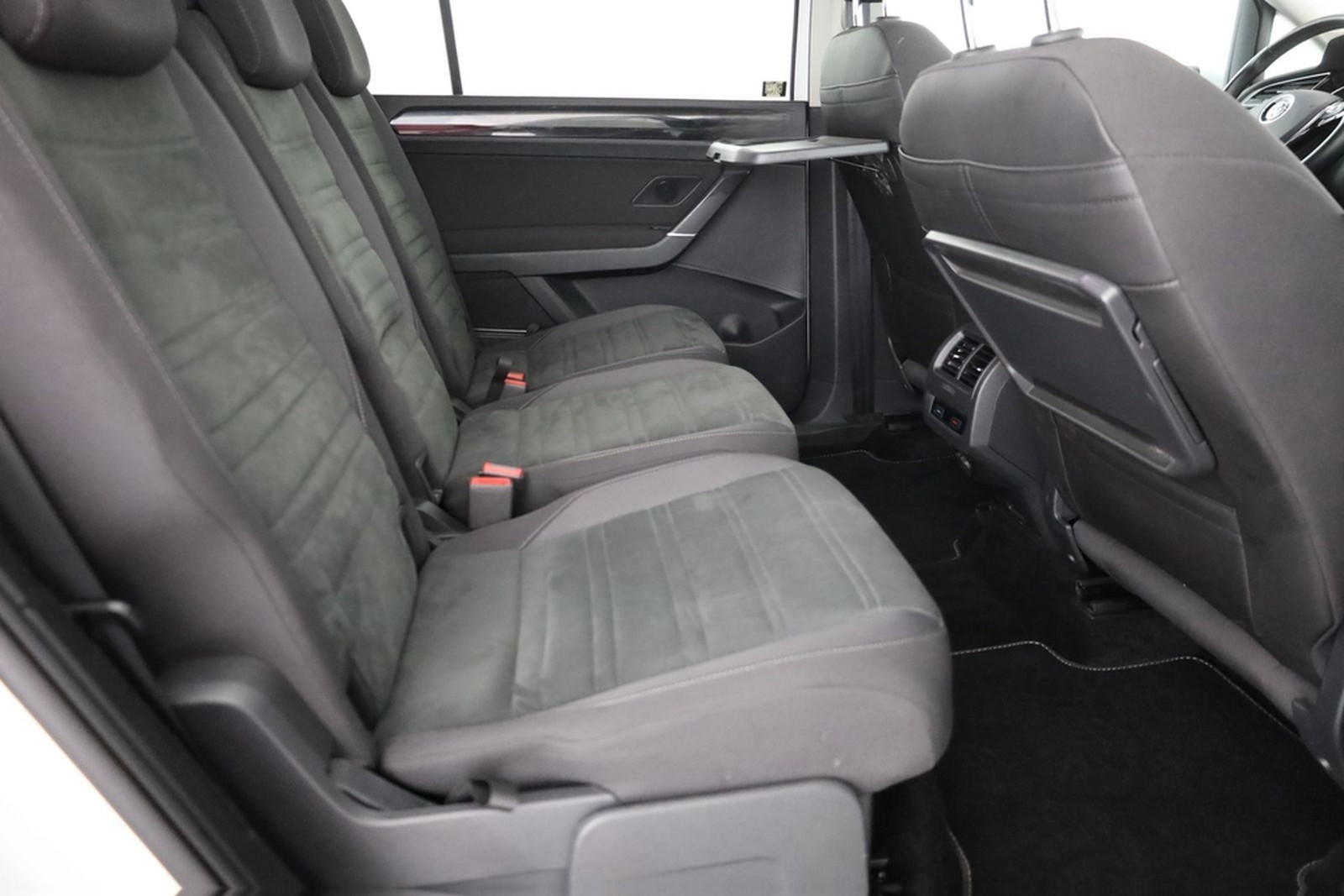 Volkswagen Touran 1.5 TSI R-Line LED 7-Sitzer Navi ACC AHK foto 25