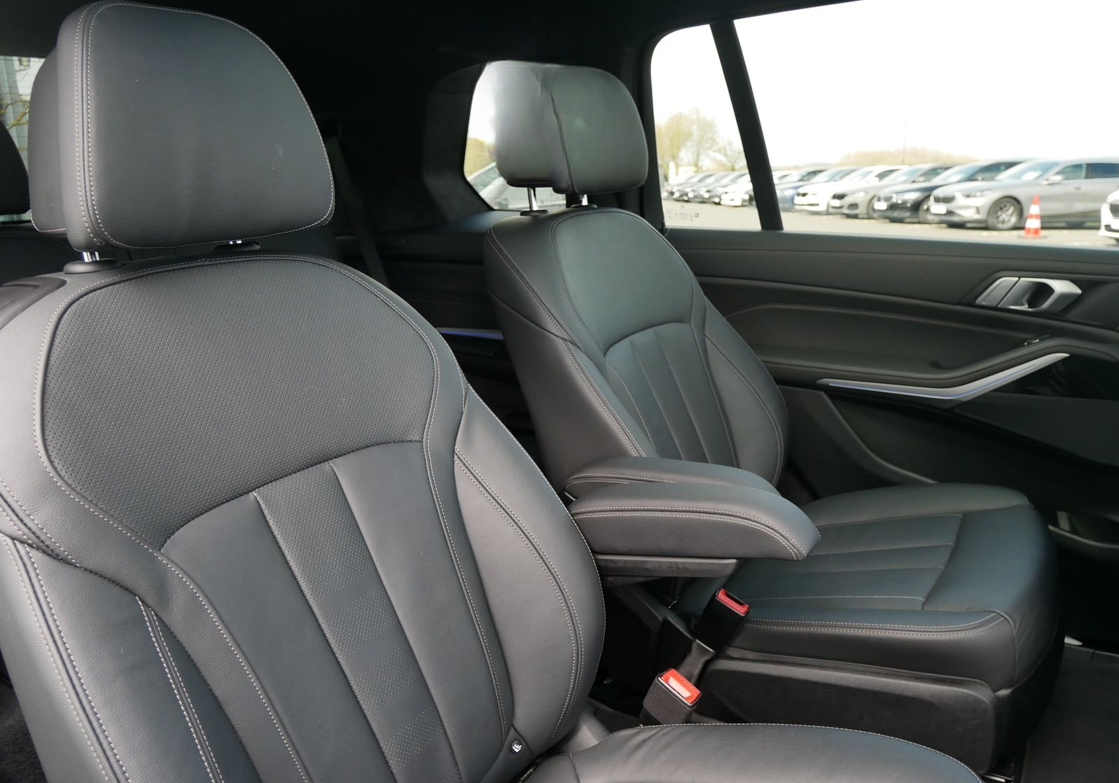 BMW X7 xDrive40d M-Sport AHK SH LASER HUD DA.Prof PA foto 14