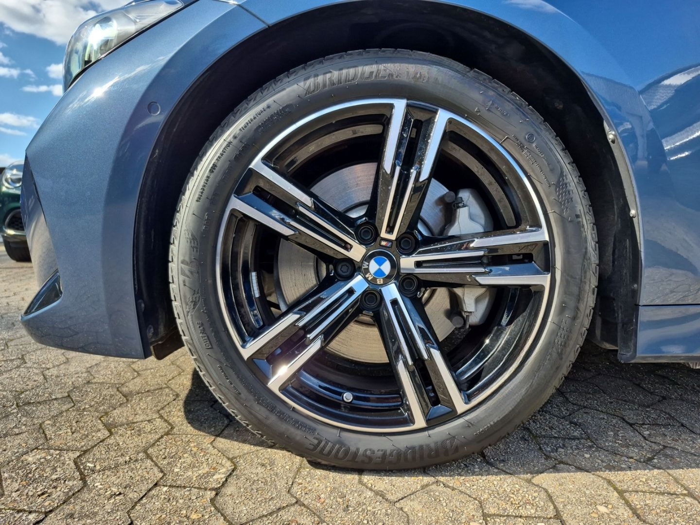 BMW 330 i xDrive M Sport Touring Rückfahrk. CarPlay  foto 13