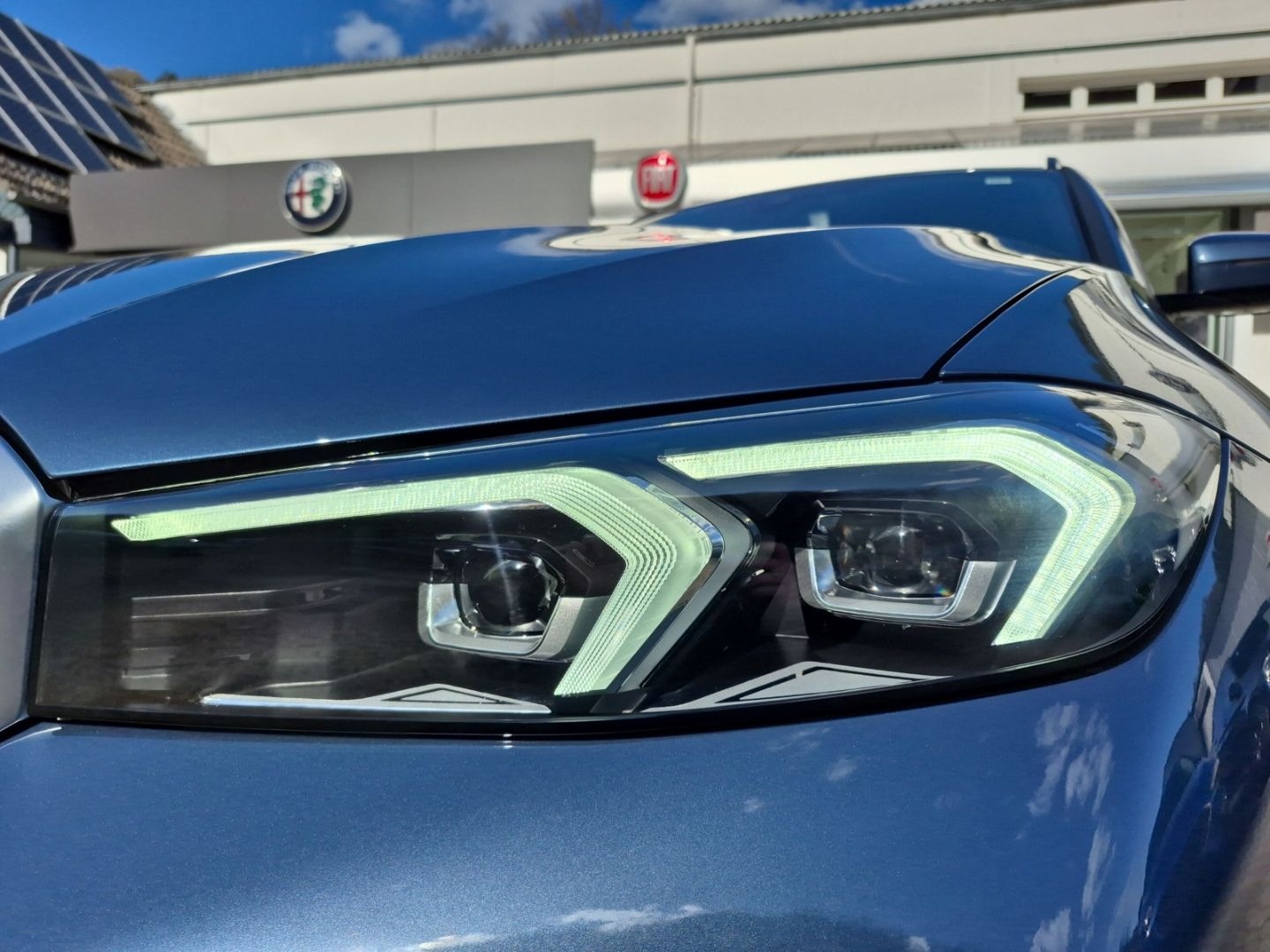 BMW 330 i xDrive M Sport Touring Rückfahrk. CarPlay  foto 18