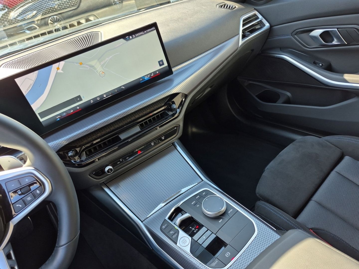 BMW 330 i xDrive M Sport Touring Rückfahrk. CarPlay  foto 21