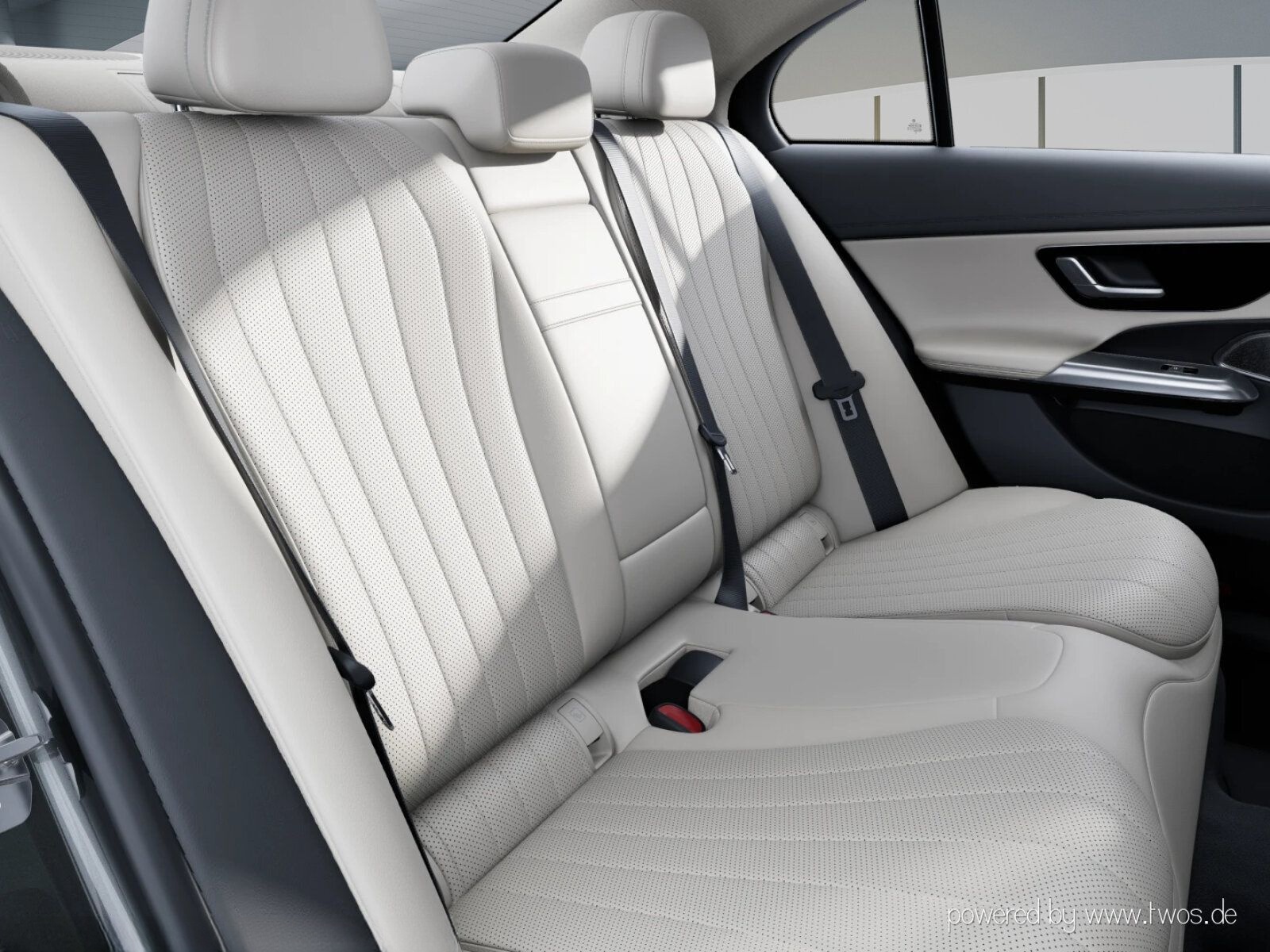 Mercedes-Benz E 300 de Edition Avantgarde Airmatic HinterachsL foto 8