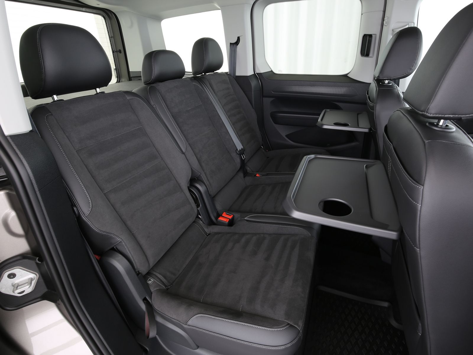Volkswagen Caddy 2.0TDI 122PS DSG Style AHK ACC Navi DWA Pa foto 16