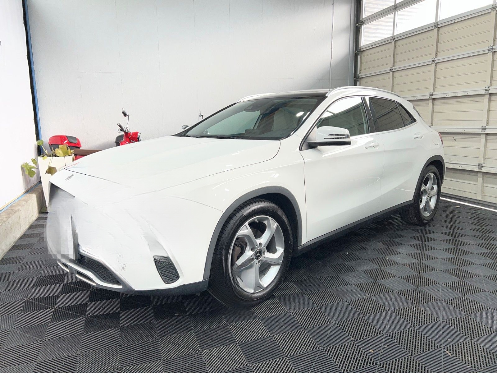 Mercedes-Benz GLA 180 Urban *Autom *LED-SW *Pano *DAB foto 2