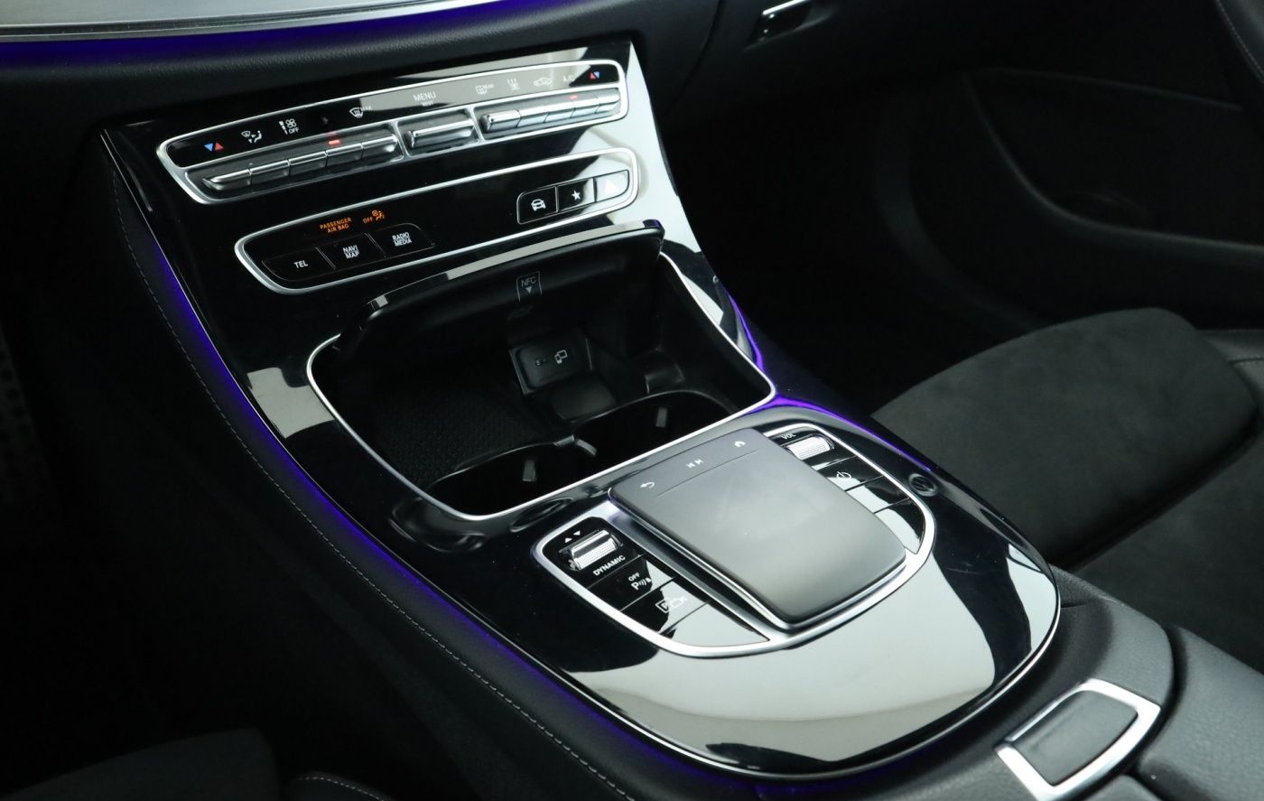 Mercedes-Benz E 300 de AMG*PTS*360°Kamera*Distronic*Navigation foto 15