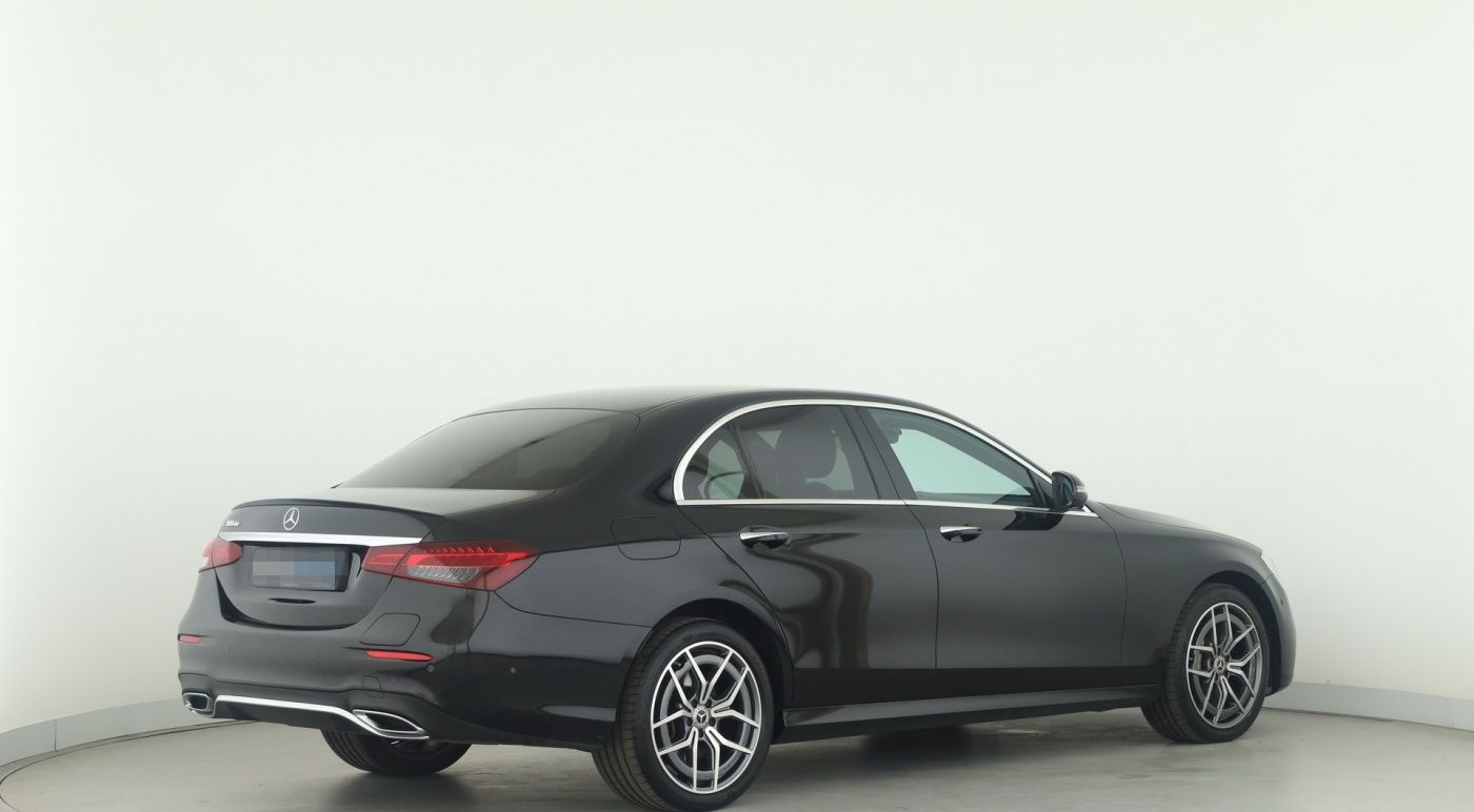 Mercedes-Benz E 300 de AMG*PTS*360°Kamera*Distronic*Navigation foto 6