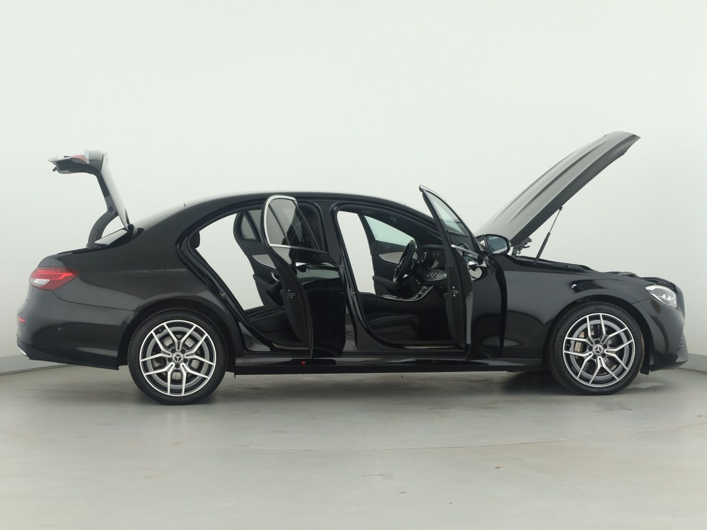 Mercedes-Benz E 300 de AMG*PTS*360°Kamera*Distronic*Navigation foto 8