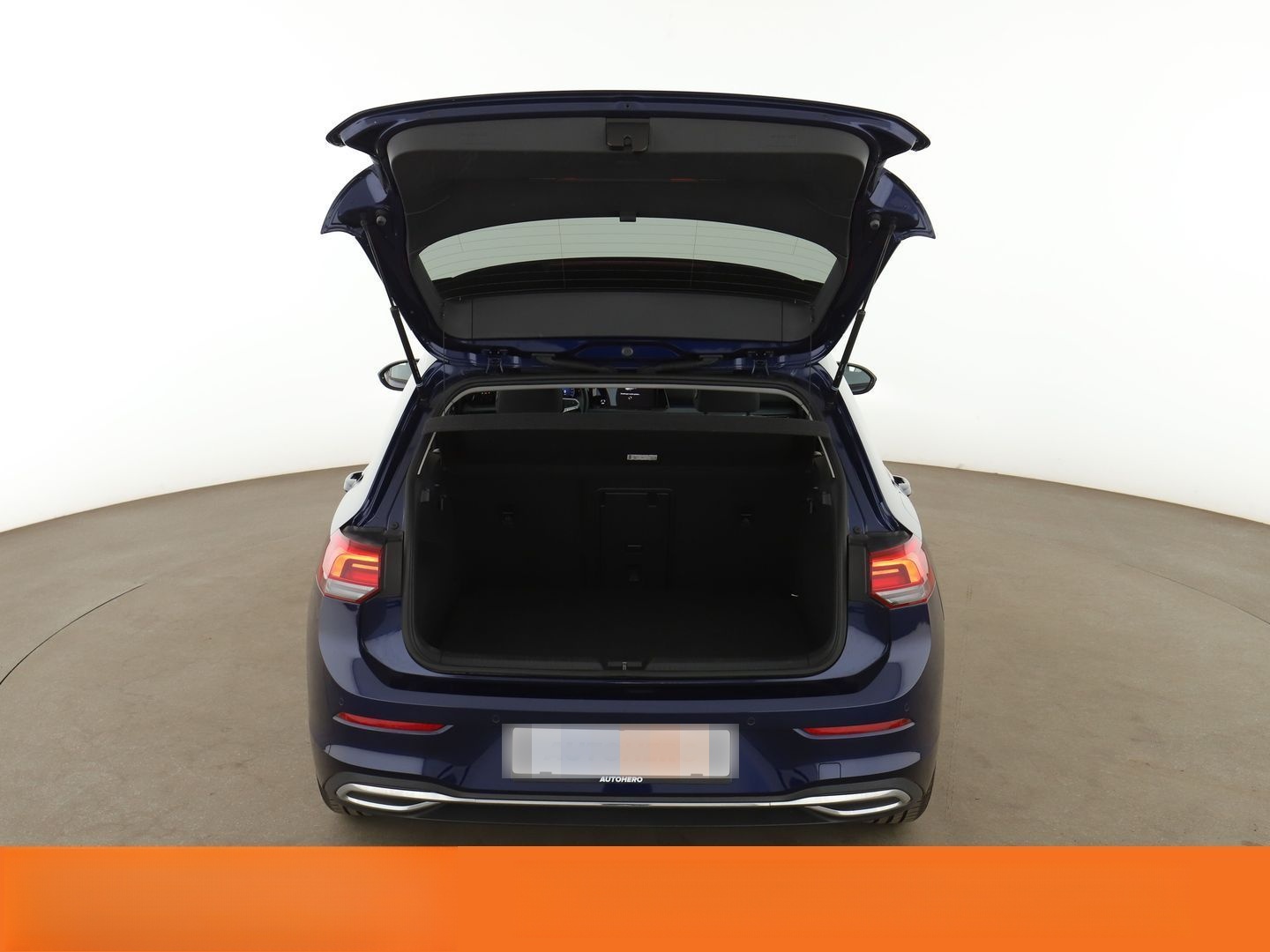 Volkswagen Golf VIII 1.5 TSI ACT Active *NAVI*LED*ACC*PDC* foto 17