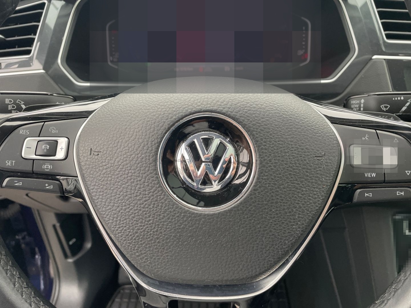 Volkswagen Tiguan 2.0 TSI 4M DSG Highline *Pano*CAM*el. Hec foto 14