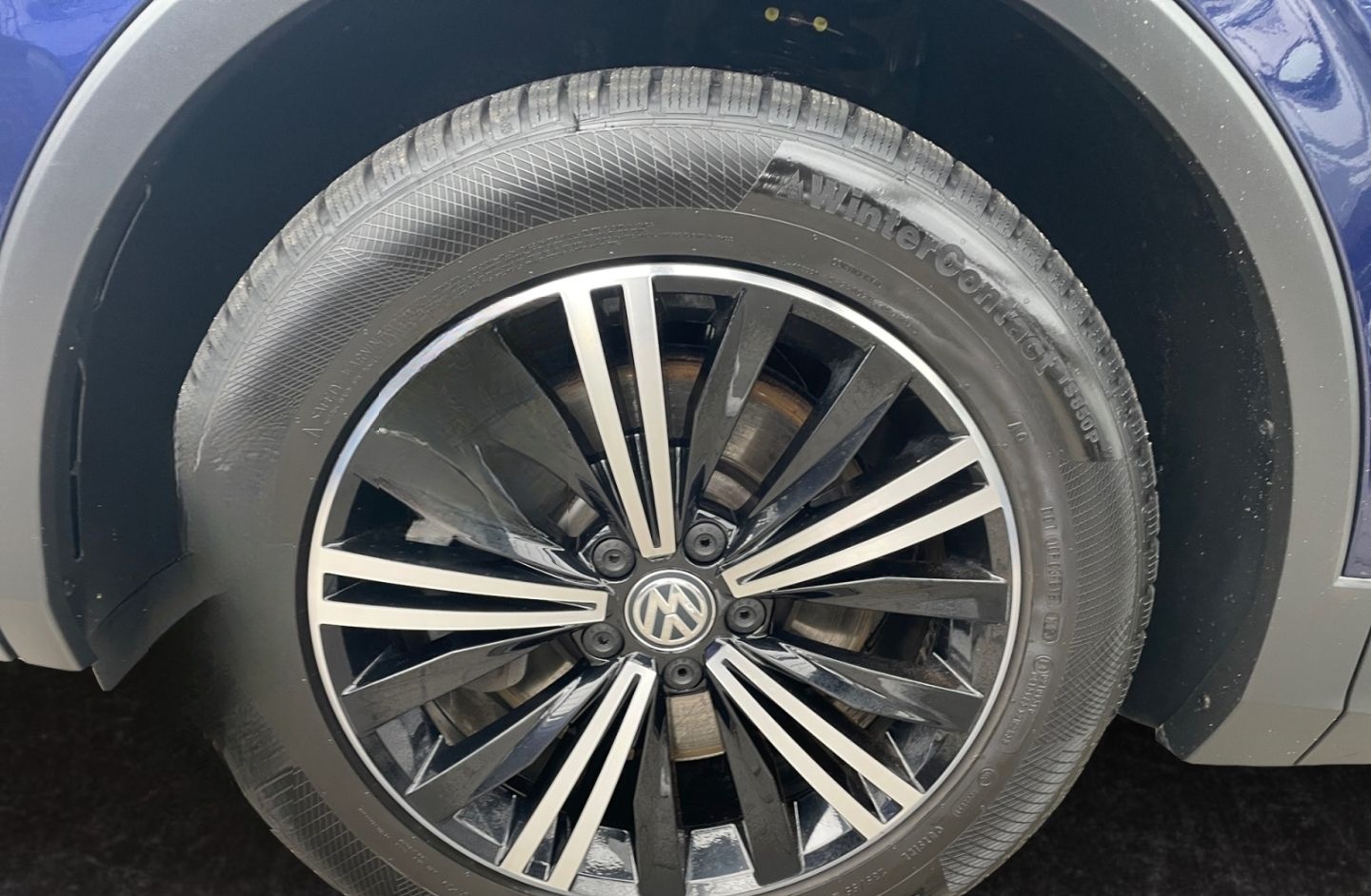 Volkswagen Tiguan 2.0 TSI 4M DSG Highline *Pano*CAM*el. Hec foto 20