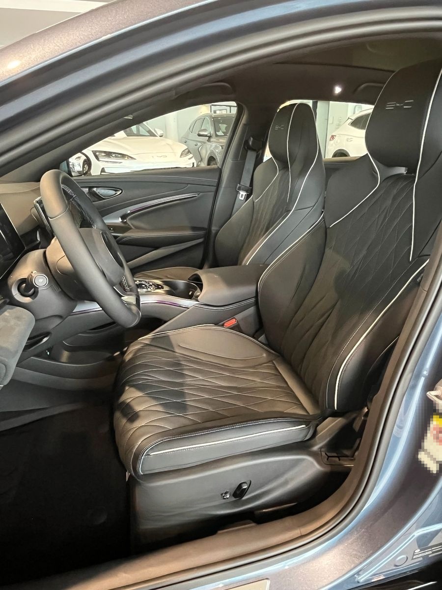 BYD SEAL Comfort - Tageszulassung foto 21