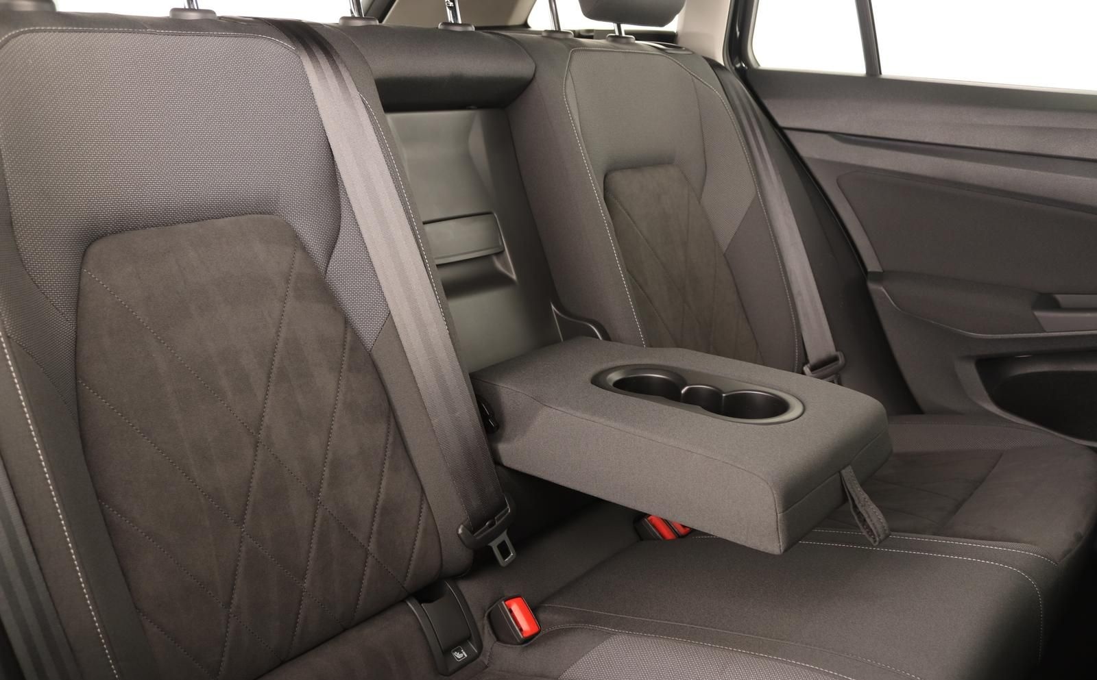 Volkswagen Golf 8 Variant 2.0 TDI Style DSG VIRTUAL LED+ AC foto 15