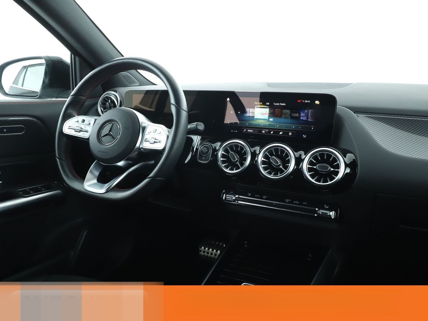 Mercedes-Benz GLA 220 d AMG Line Aut.*NAV*LED*TEMPO*PDC*SHZ*BT foto 13