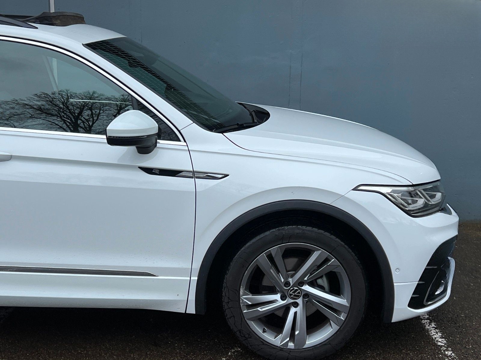 Volkswagen Tiguan 3x R Line Pano/IQMatrix/Kam/Keyl/HUD/19 foto 5