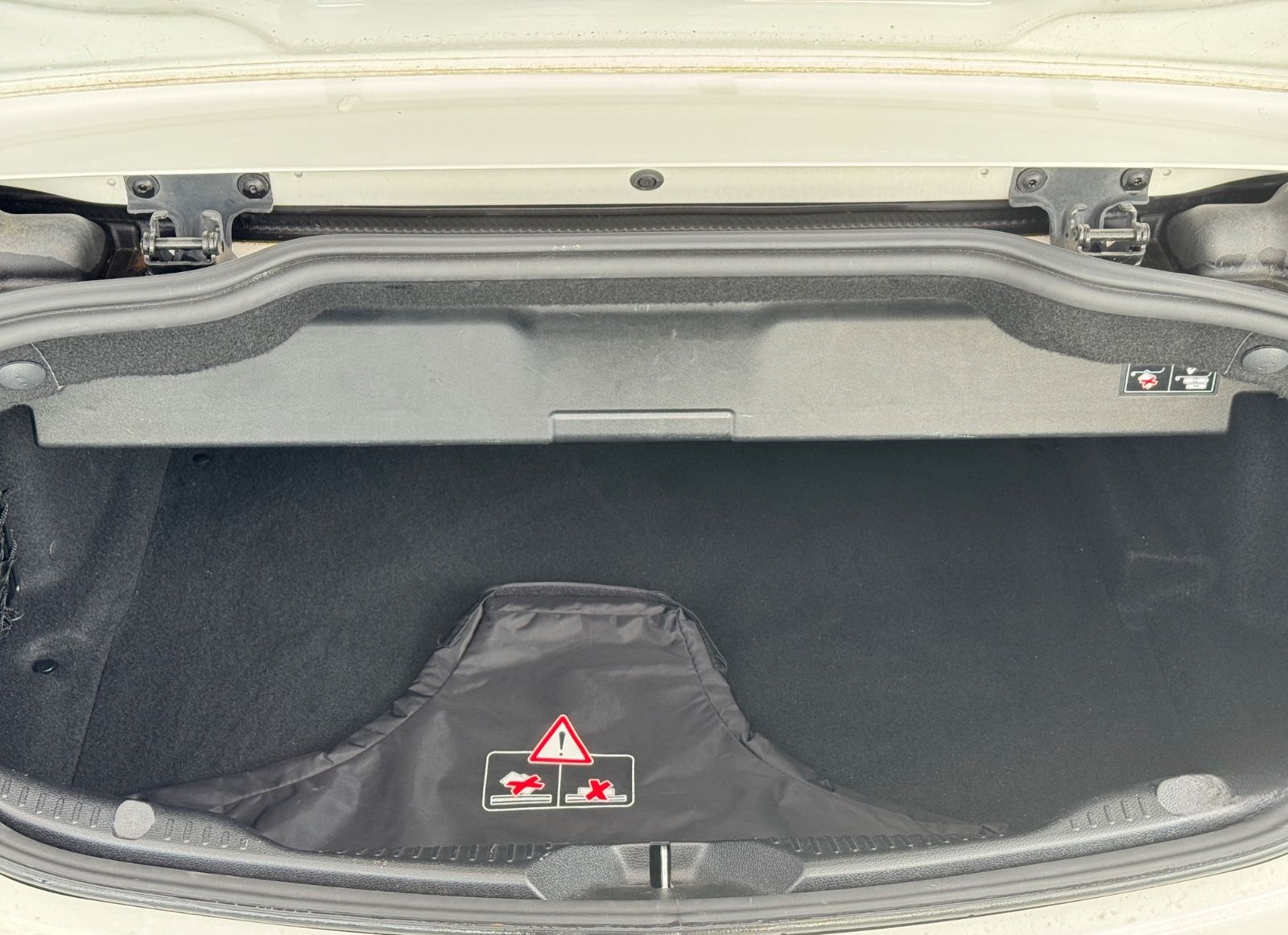 Mercedes-Benz C 200 Cabrio AMG/ Kamera/ Ambiente/ ToterWi./ foto 8