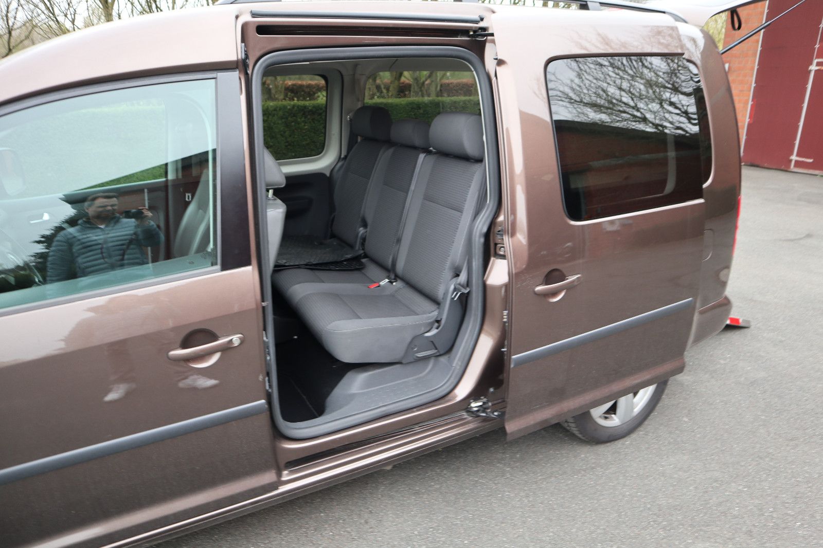 Volkswagen Caddy 1,6TDI DSG Maxi Comfort.*rollstuhlgerecht* foto 11