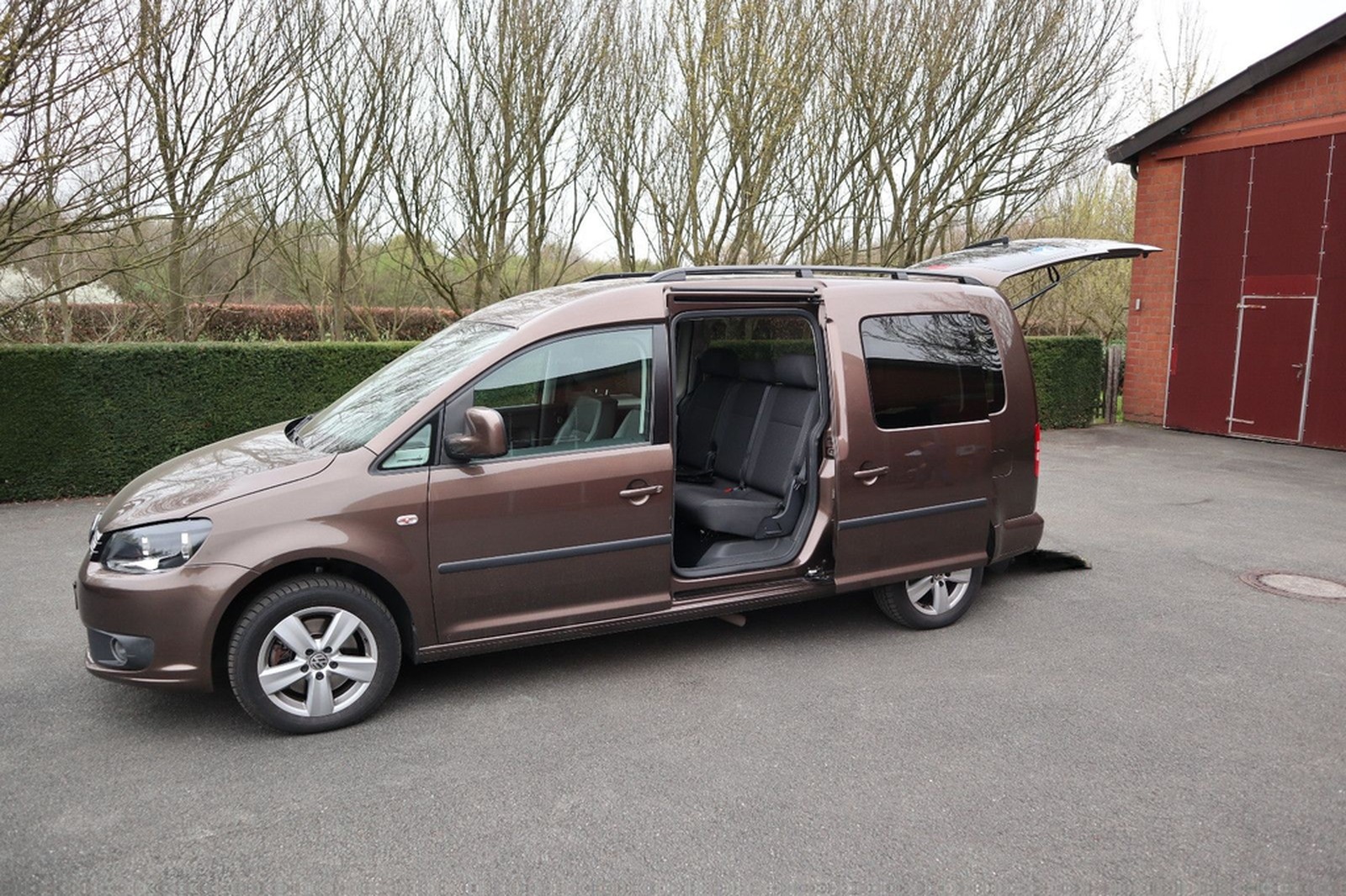 Volkswagen Caddy 1,6TDI DSG Maxi Comfort.*rollstuhlgerecht* foto 3