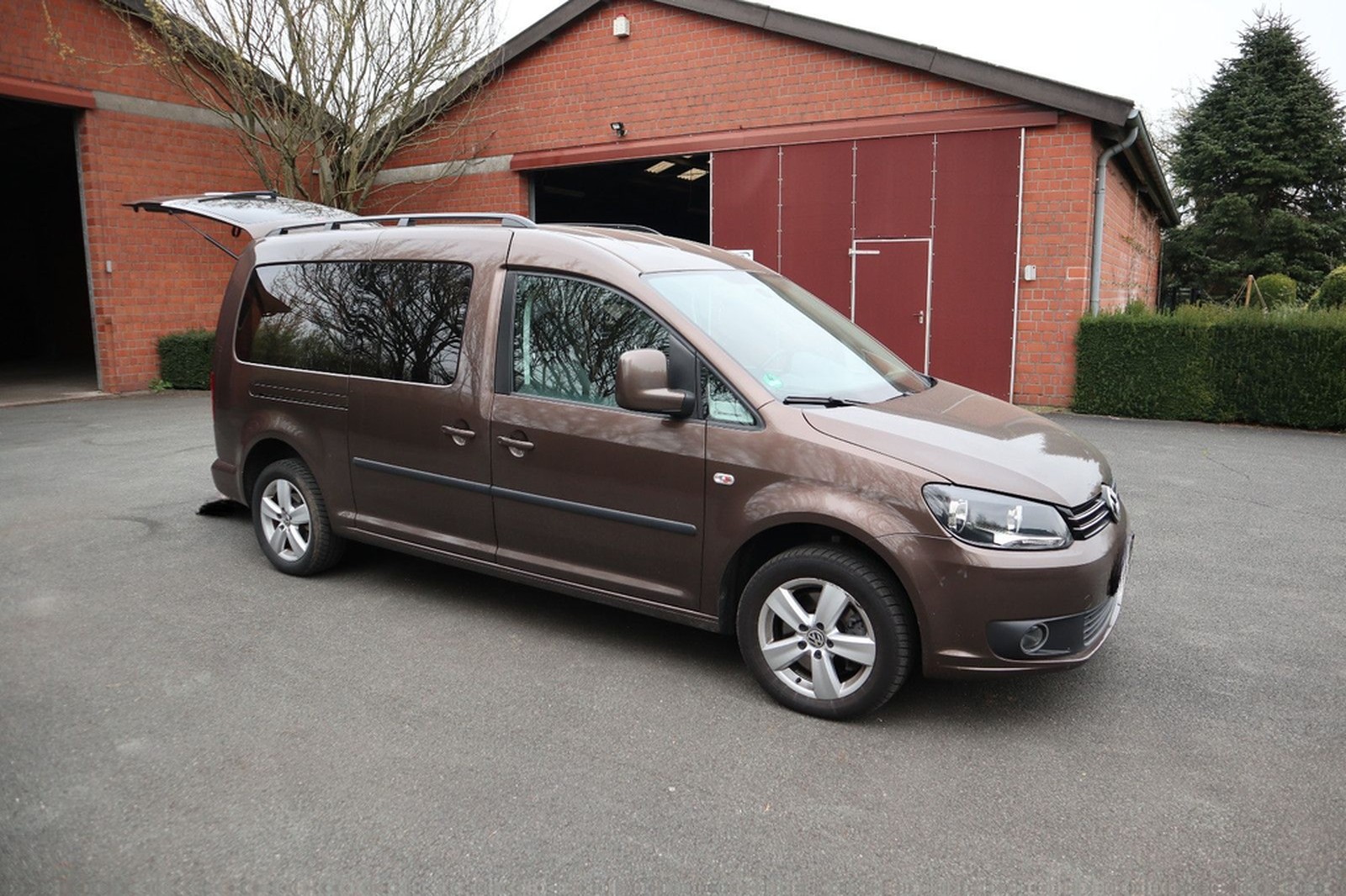 Volkswagen Caddy 1,6TDI DSG Maxi Comfort.*rollstuhlgerecht* foto 4