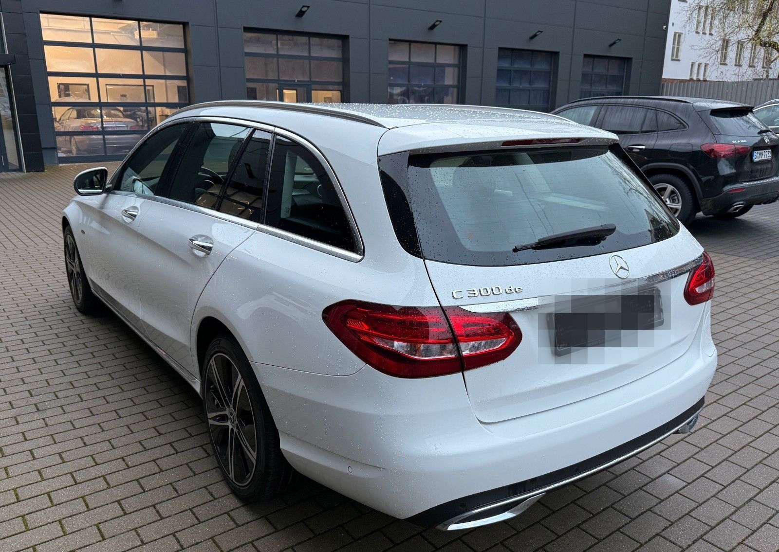 Mercedes-Benz C 300T de Avantgarde DISTRONIC 360° SPUR KEYLESS foto 11