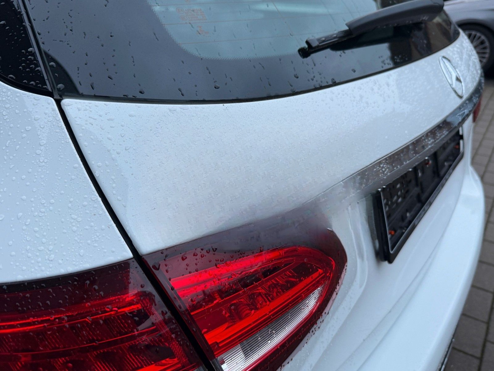 Mercedes-Benz C 300T de Avantgarde DISTRONIC 360° SPUR KEYLESS foto 14