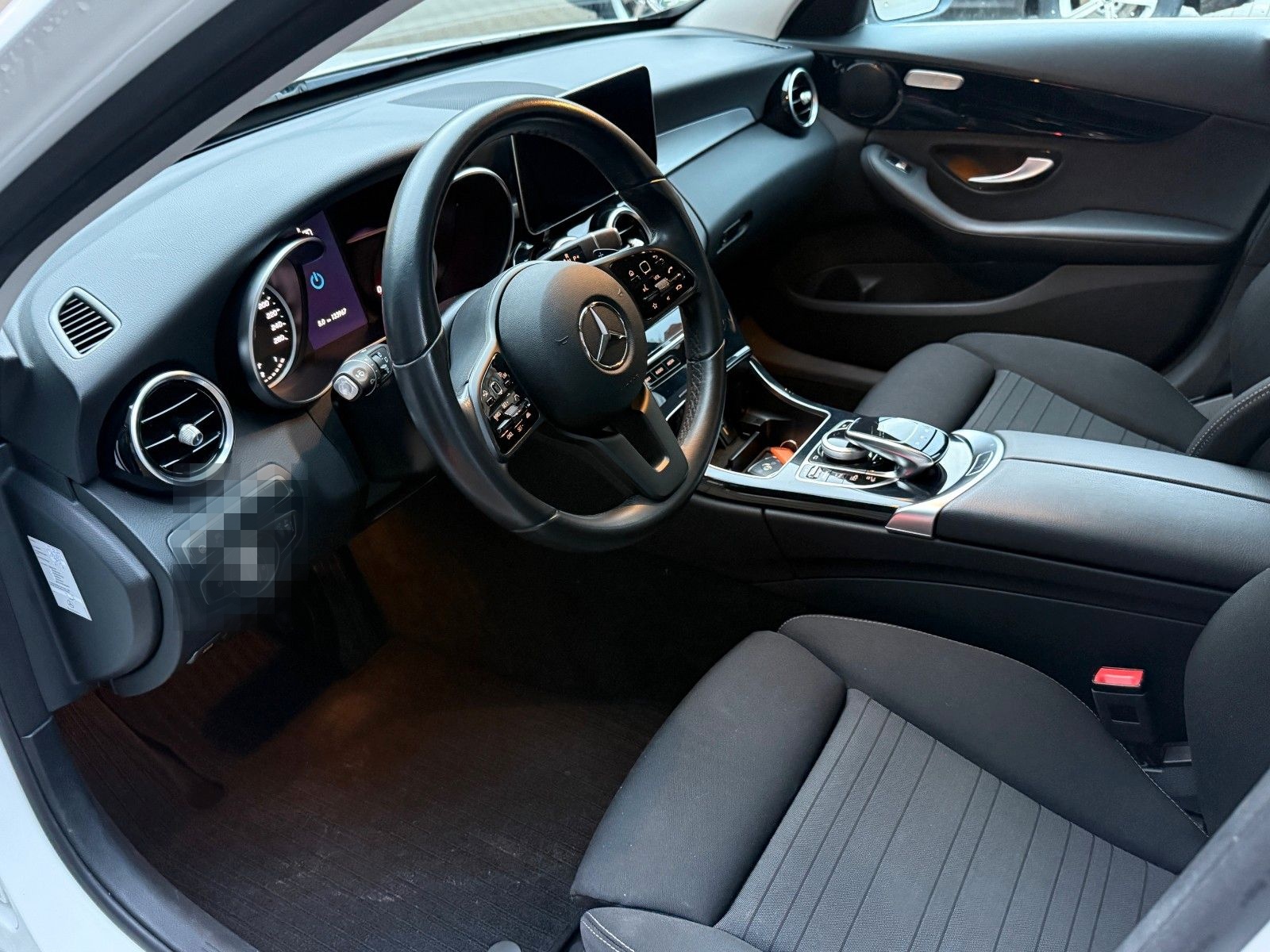 Mercedes-Benz C 300T de Avantgarde DISTRONIC 360° SPUR KEYLESS foto 15