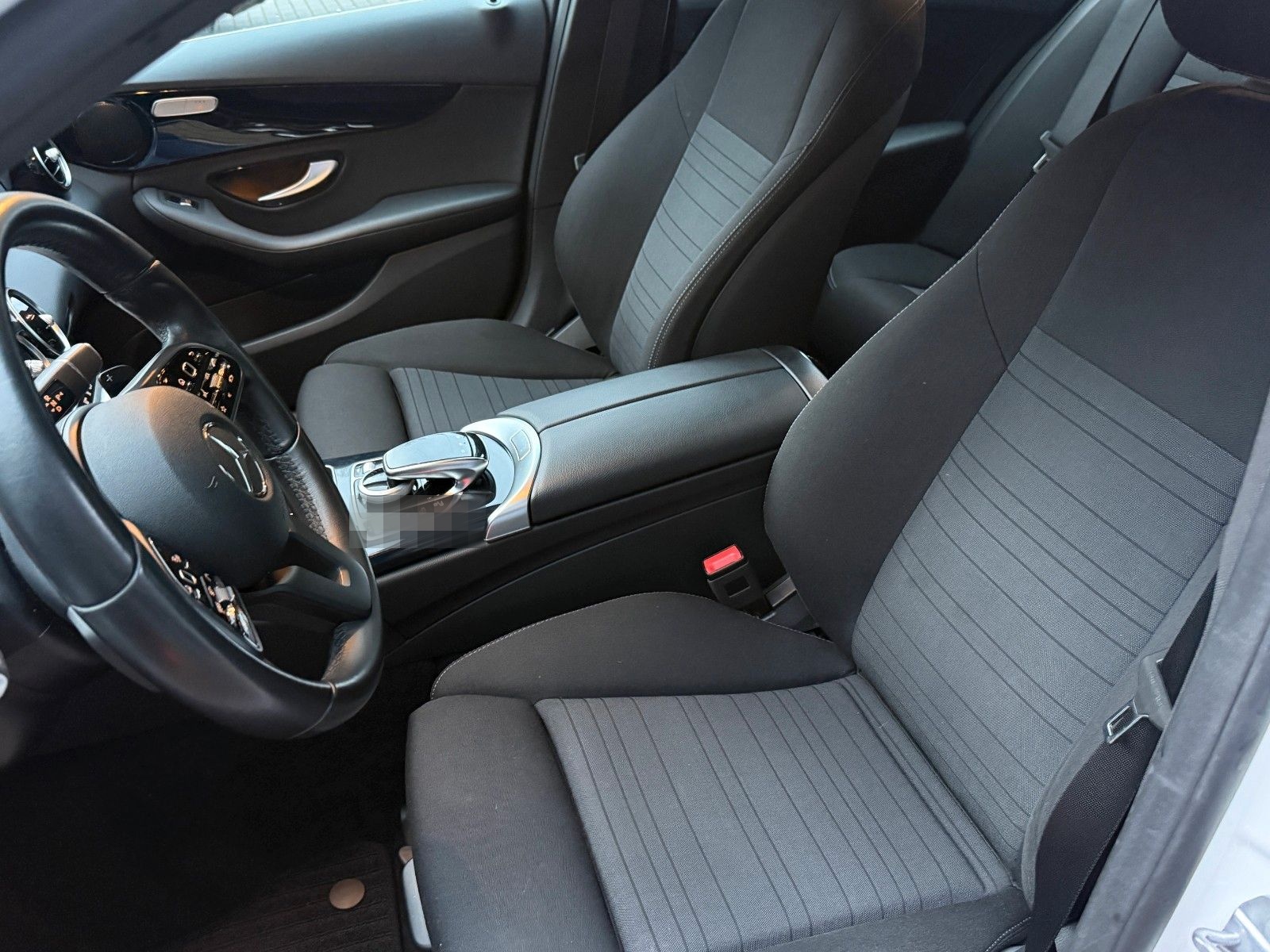 Mercedes-Benz C 300T de Avantgarde DISTRONIC 360° SPUR KEYLESS foto 16