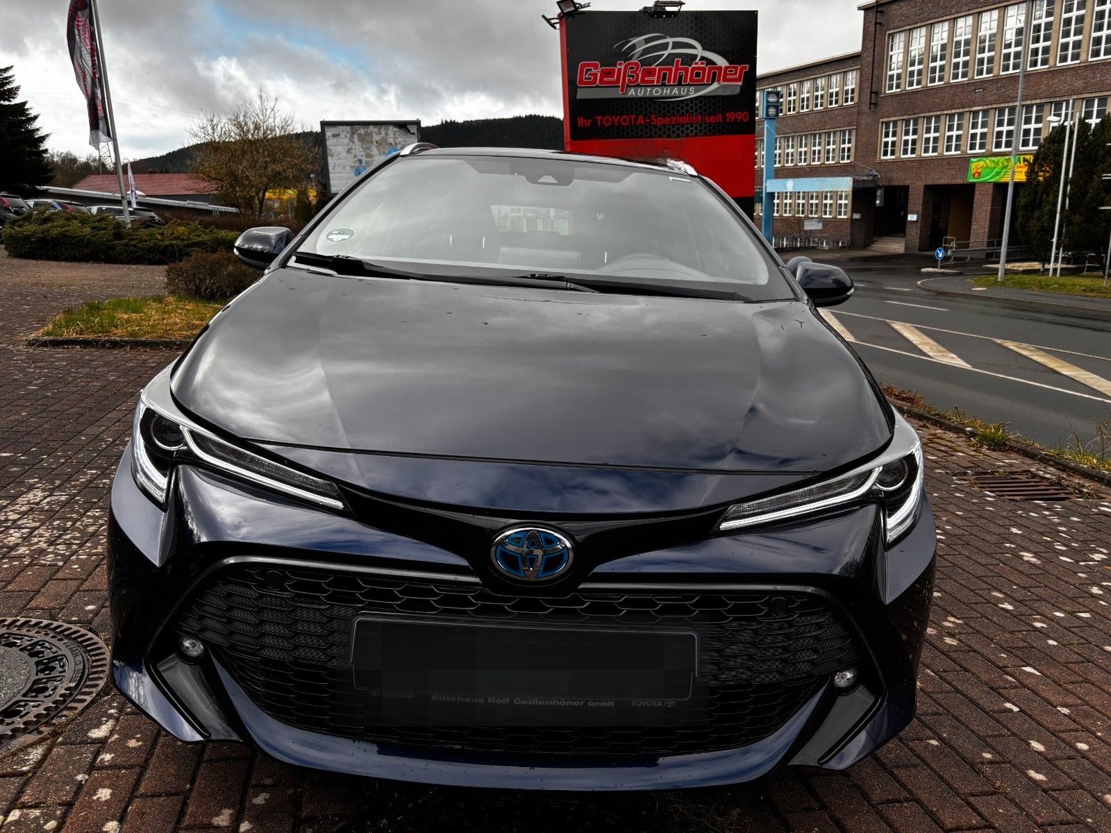 Toyota Corolla Touring Sports Hybrid Team D foto 2