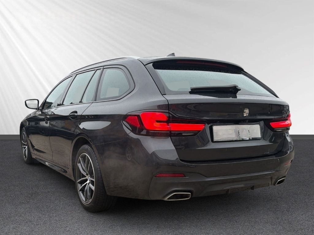 BMW 520 d touring M-Sport HiFi Stop&Go Cockpit Prof. foto 3