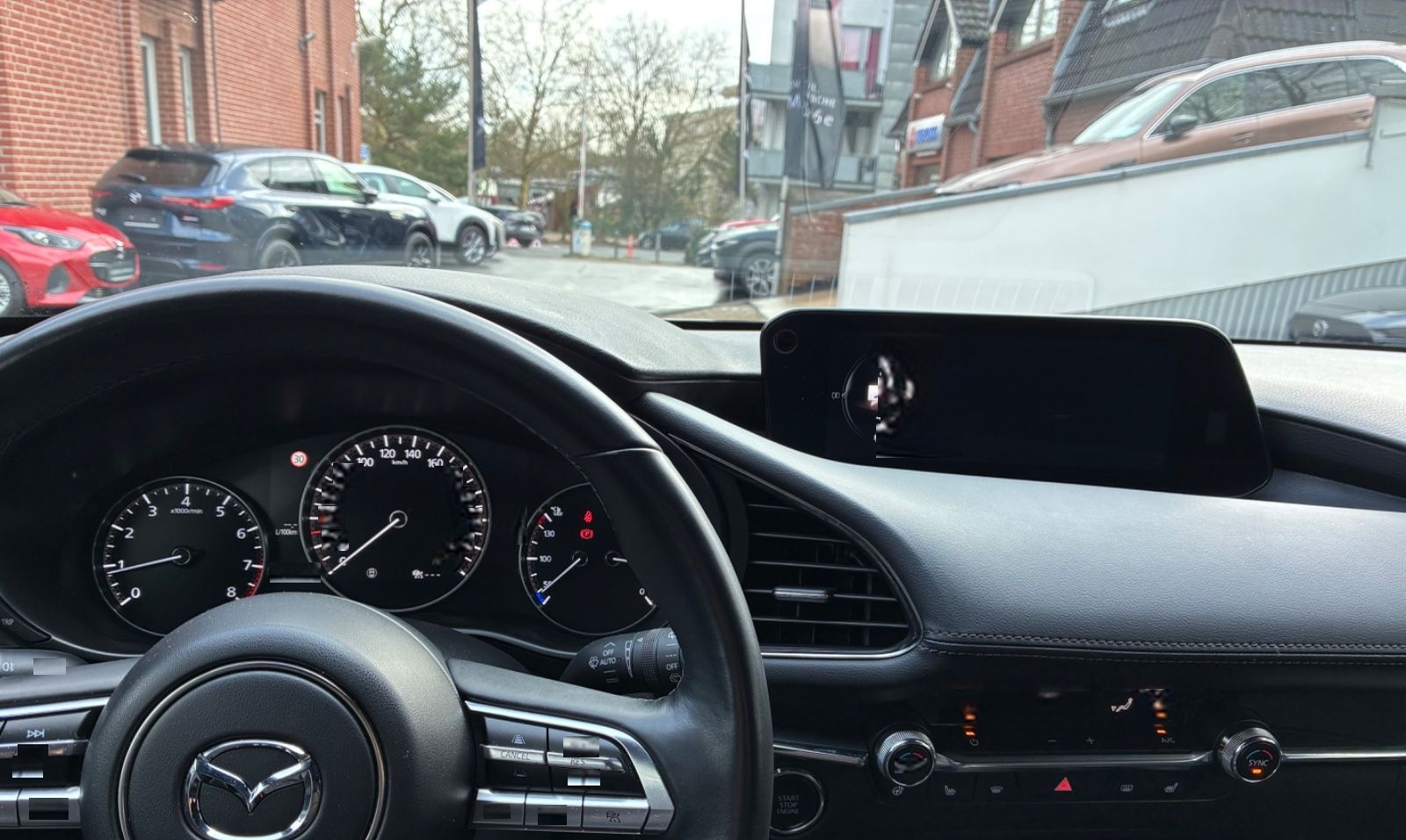 Mazda 3 SKYACTIV-G 2.0 M Hybrid SELECTION DES-P PREM-P foto 25