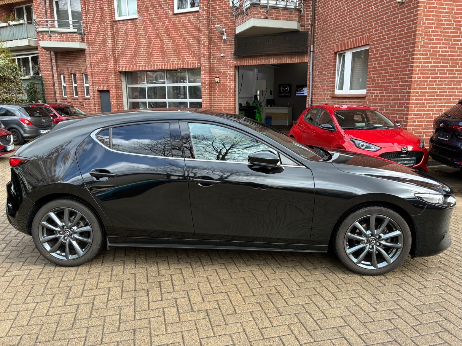 Mazda 3 SKYACTIV-G 2.0 M Hybrid SELECTION DES-P PREM-P foto 4