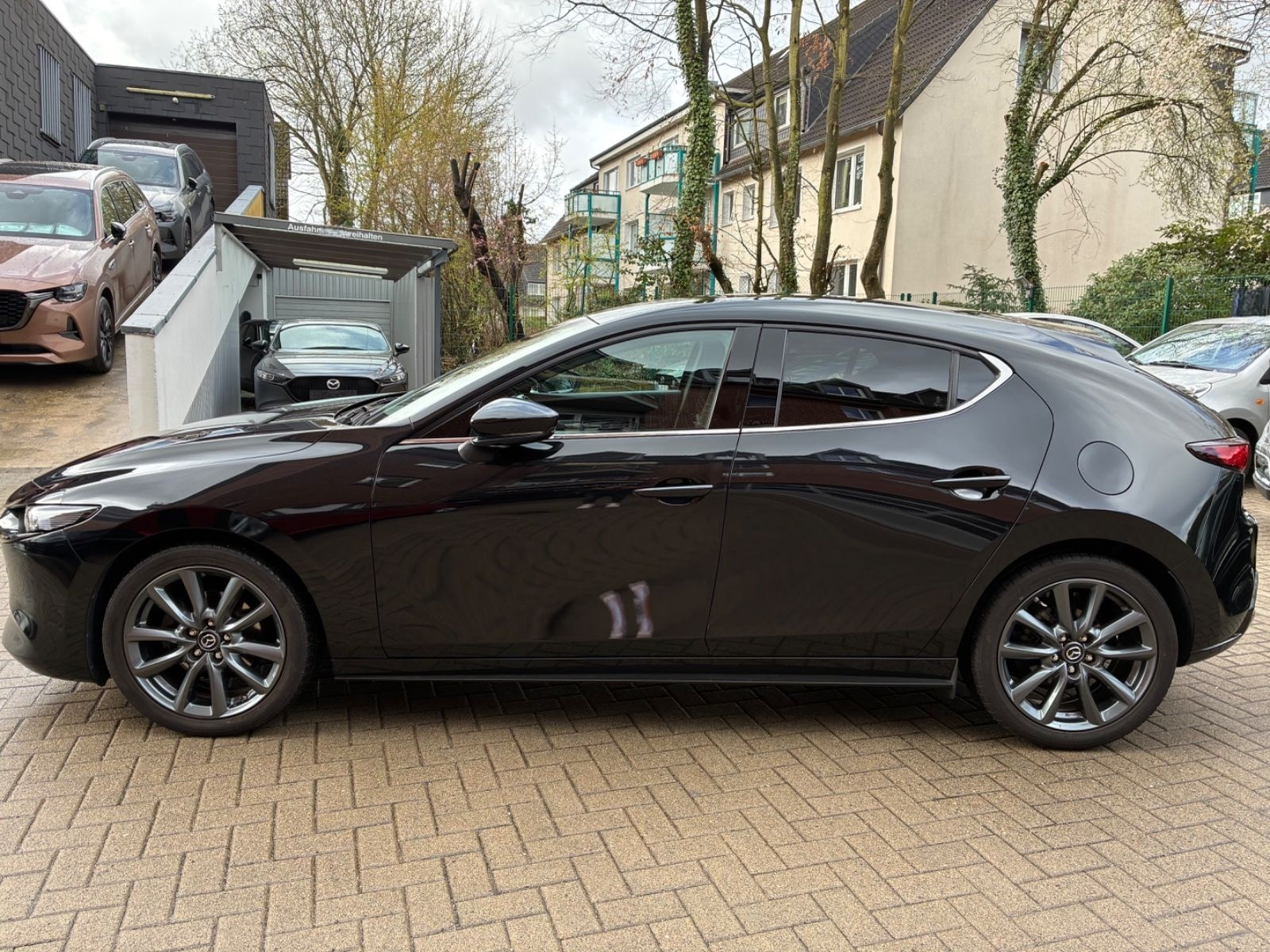 Mazda 3 SKYACTIV-G 2.0 M Hybrid SELECTION DES-P PREM-P foto 8