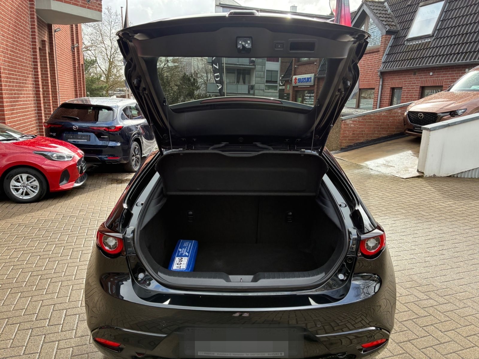 Mazda 3 SKYACTIV-G 2.0 M Hybrid SELECTION DES-P PREM-P foto 10
