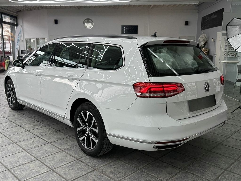 Volkswagen Passat Variant 2.0 TSI Comfortline, DSG, Leder foto 2