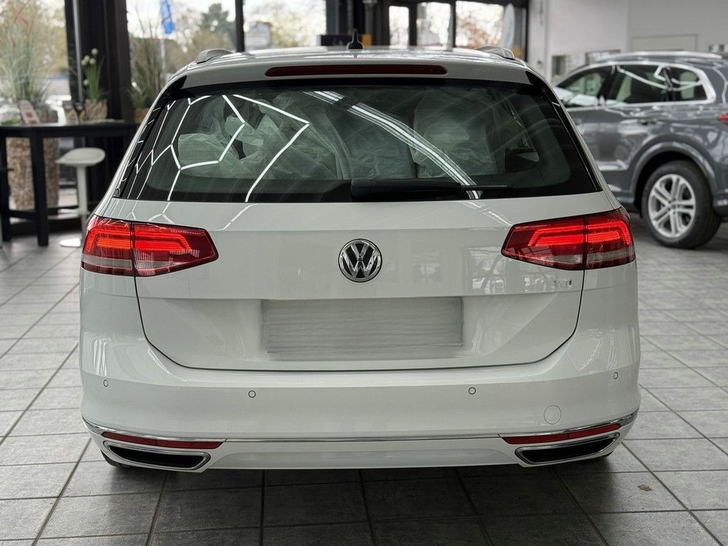 Volkswagen Passat Variant 2.0 TSI Comfortline, DSG, Leder foto 3