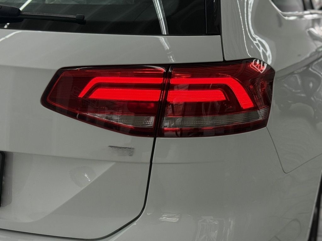 Volkswagen Passat Variant 2.0 TSI Comfortline, DSG, Leder foto 21