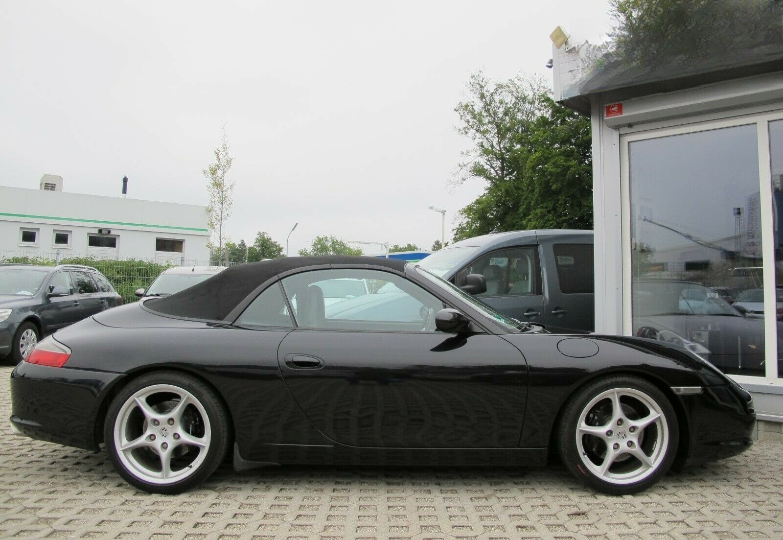 Porsche 911 Carrera Cabrio Facelift Navi Xenon Klappe foto 7
