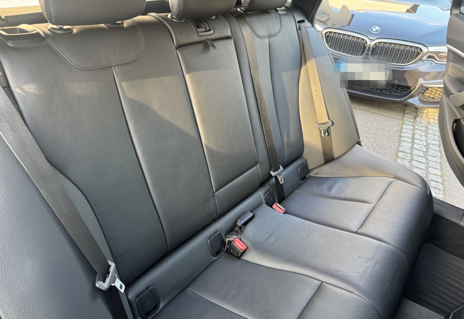 BMW 320 dA M Sport Shadow/M Sportpaket/LED/Navi Prof foto 13