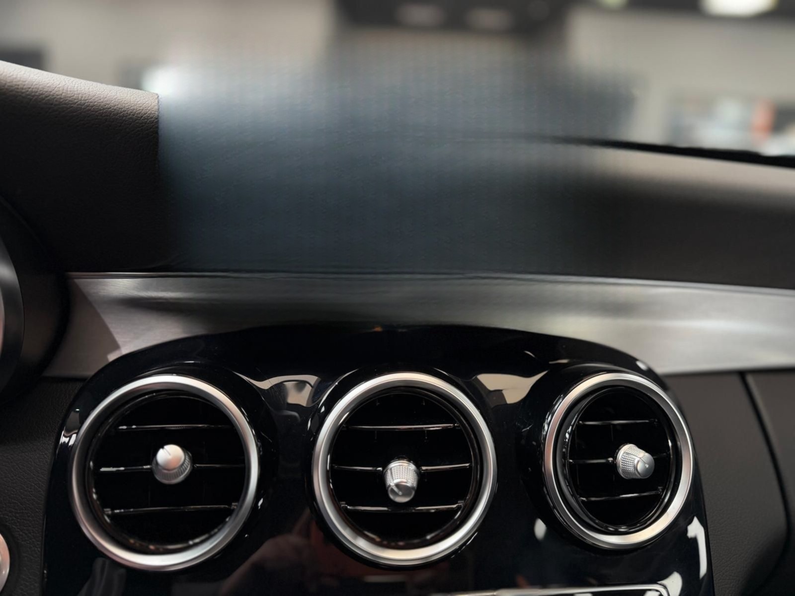 Mercedes-Benz C 180 T CGI Avantgarde|PANO|AHK|KEYLESS|LED foto 27
