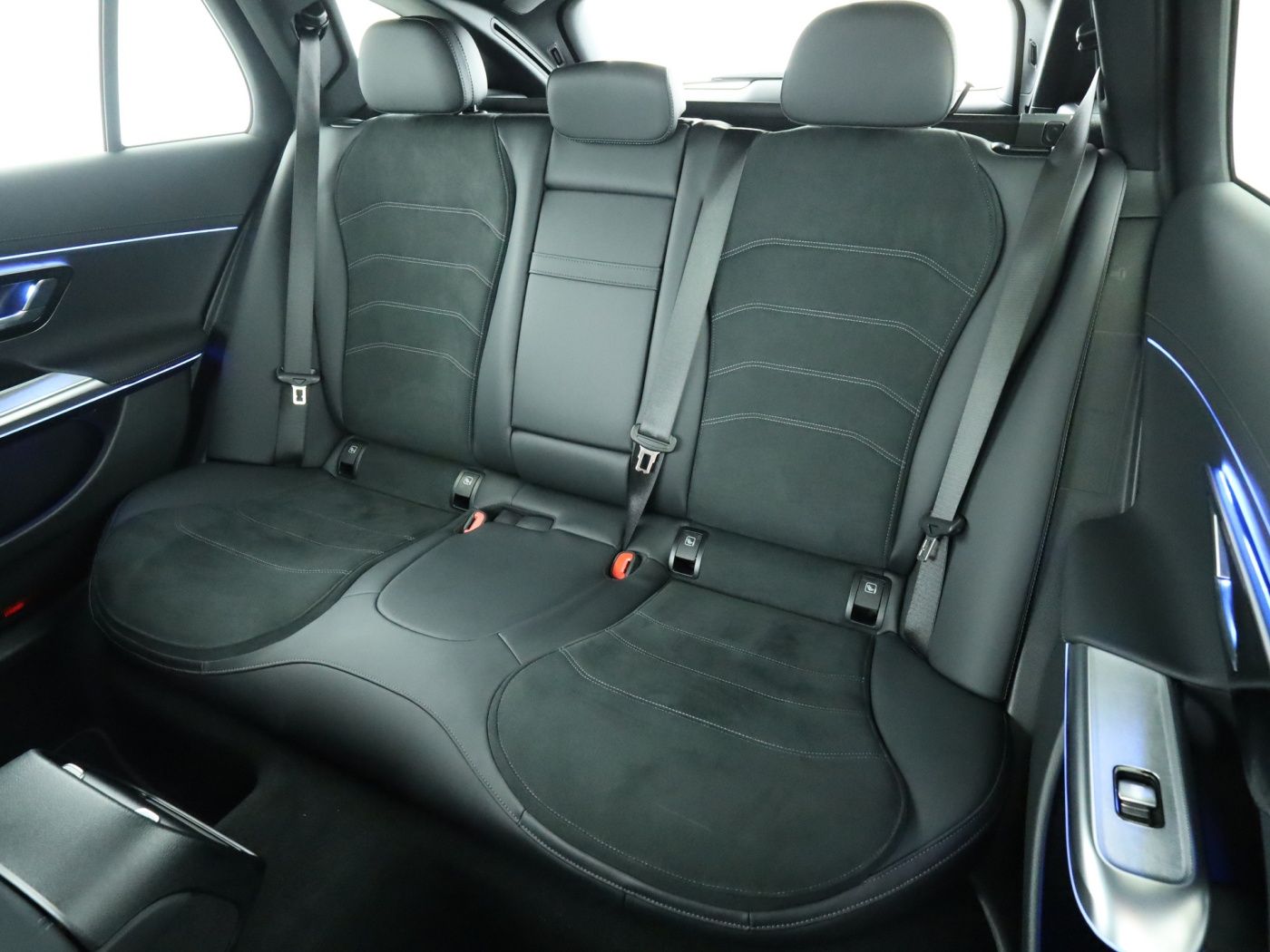 Mercedes-Benz E 300 de T *AMG Advanced+*Dig.Light*AHK*360°*20' foto 18