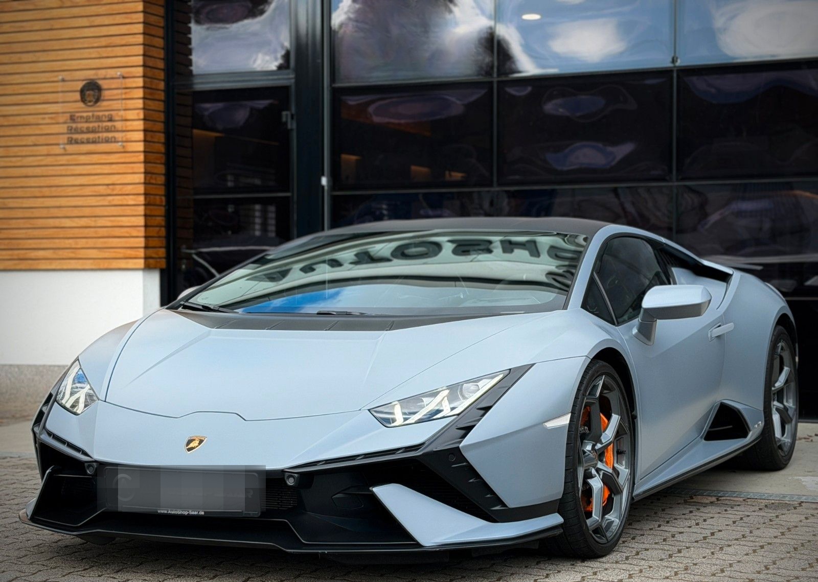 Lamborghini Tecnica  Matt/Lift/Carbon/R-Seats/Sensonum/PPF foto 11
