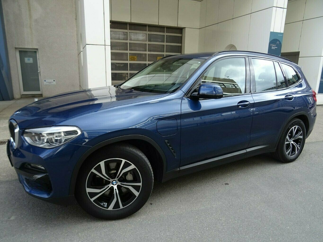 BMW X3 30e xDrive Autom,AHK,360°,Leder,ACC foto 4