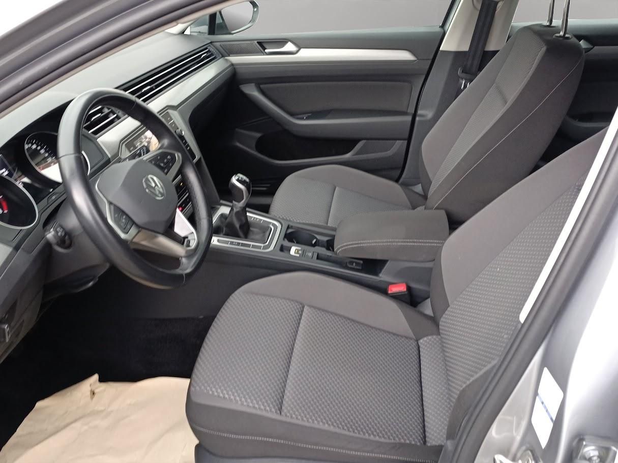 Volkswagen Passat Variant 1.5 16V TSI ACT foto 8