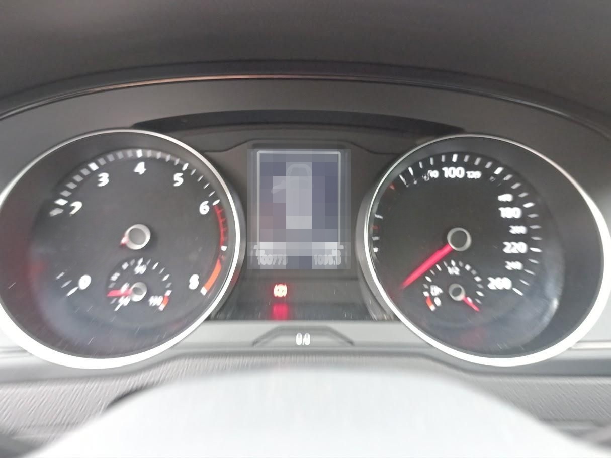 Volkswagen Passat Variant 1.5 16V TSI ACT foto 10