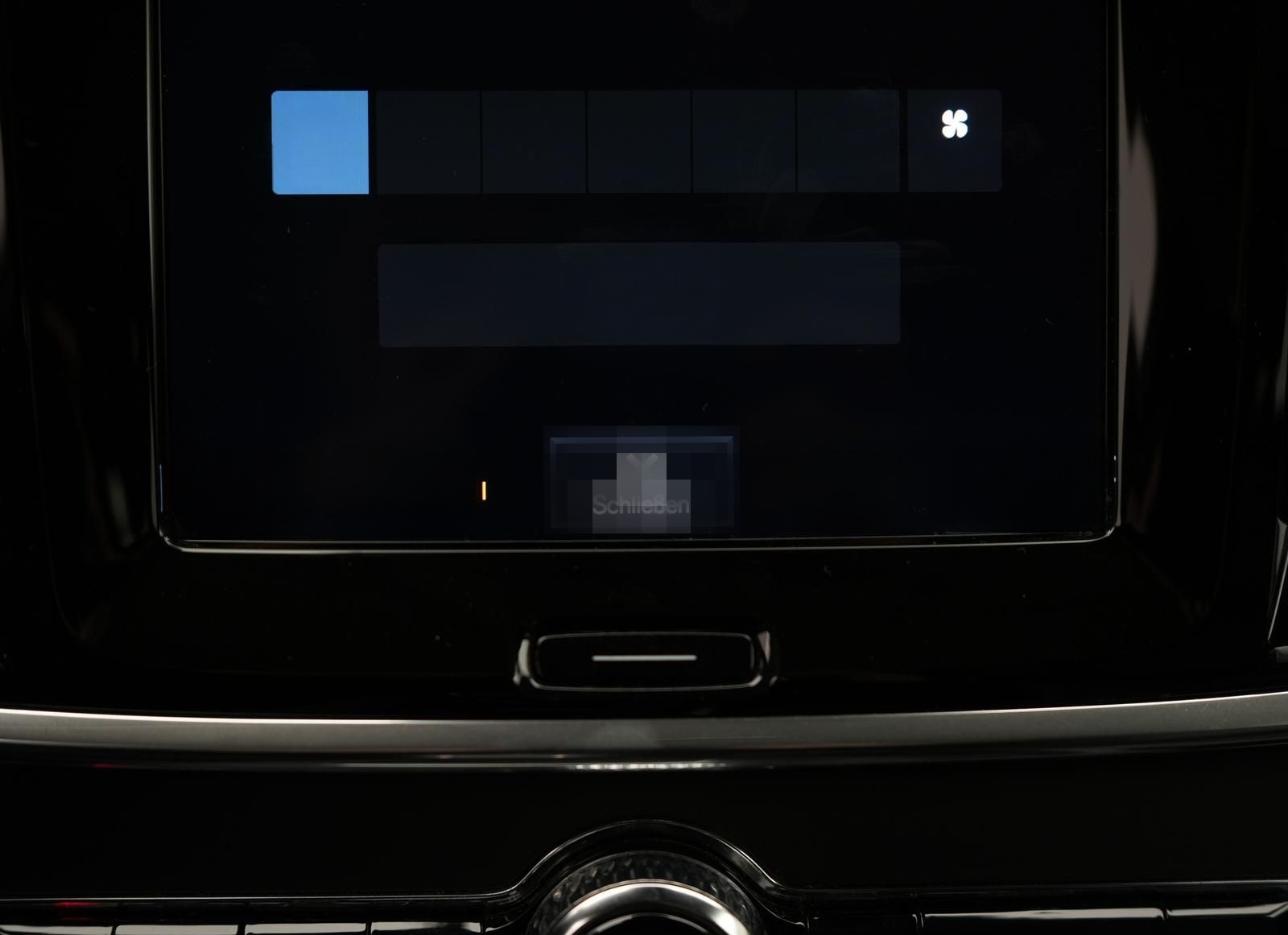 Volvo V90 Momentum T6 AWD 2.0 LED,SPURH,ACC,TOTW,NAVI foto 18