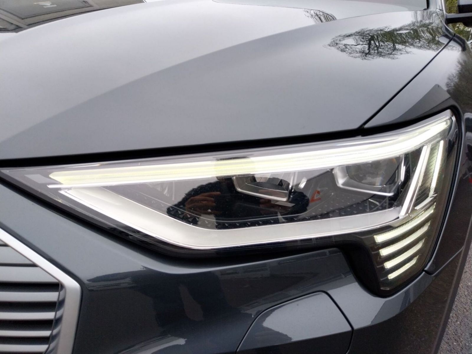 Audi e-tron quattro *AHK*KAMERA*CCS*APP CONNECT*MATRI foto 4