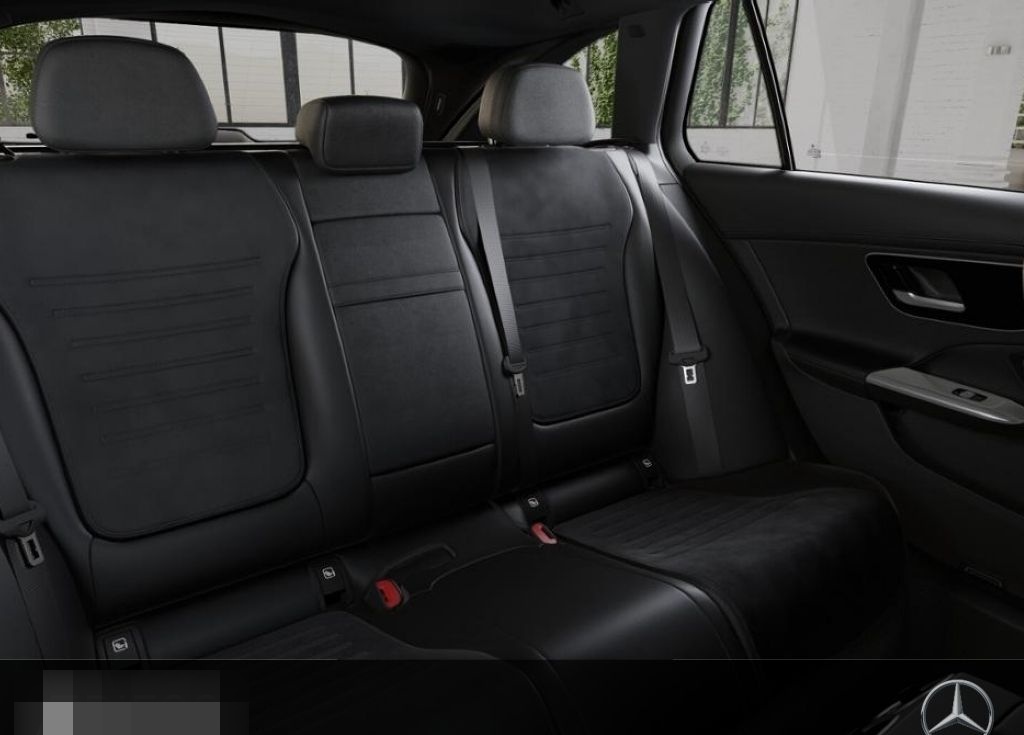 Mercedes-Benz C 300 de T AMG Sport Distr Pano AHK 360 18'' foto 11
